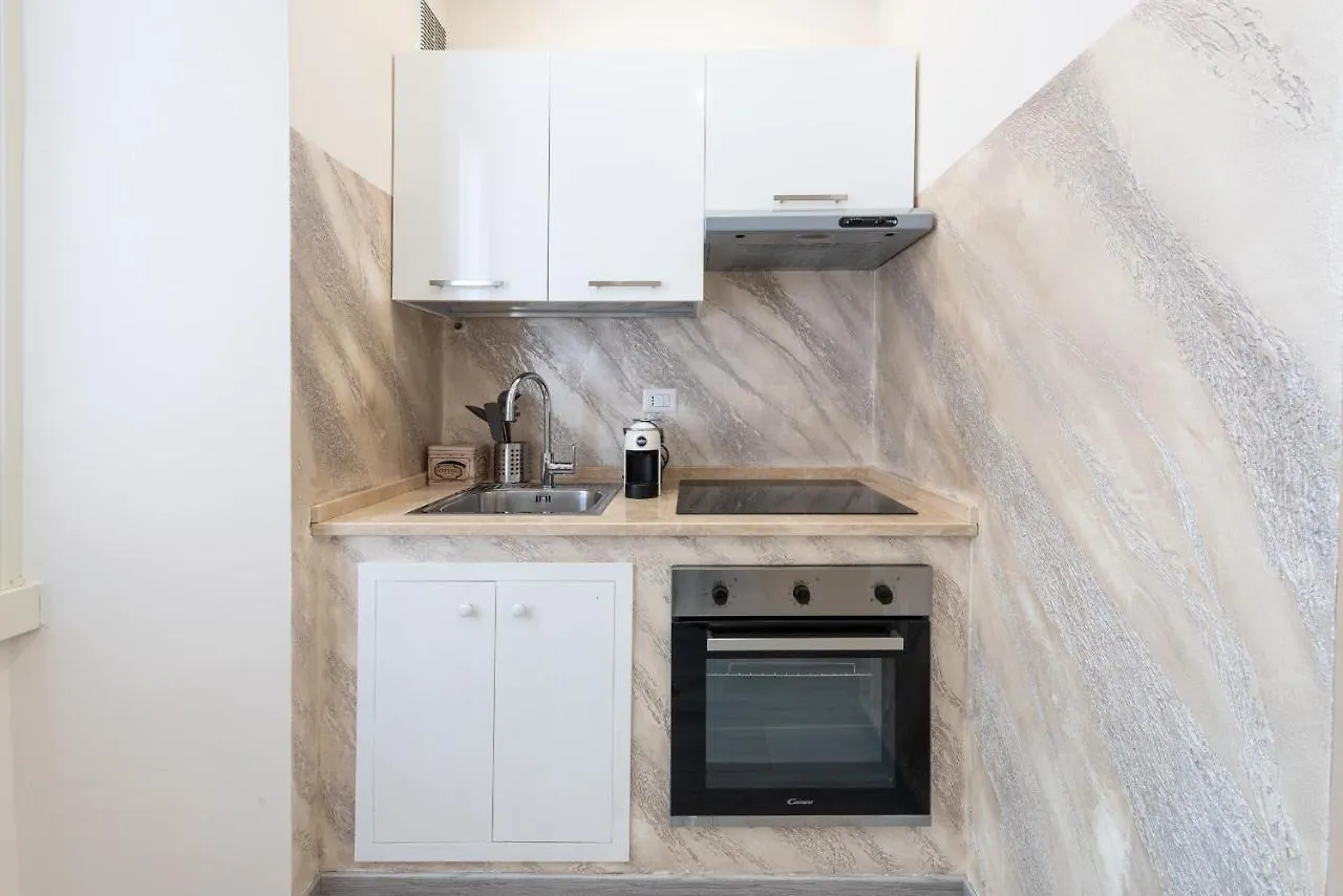 Ancient Rome Apartment